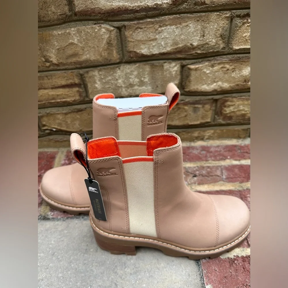 Women’s Beige Chelsea Lug Boots - Versatile Slip-On Ankle Boot
